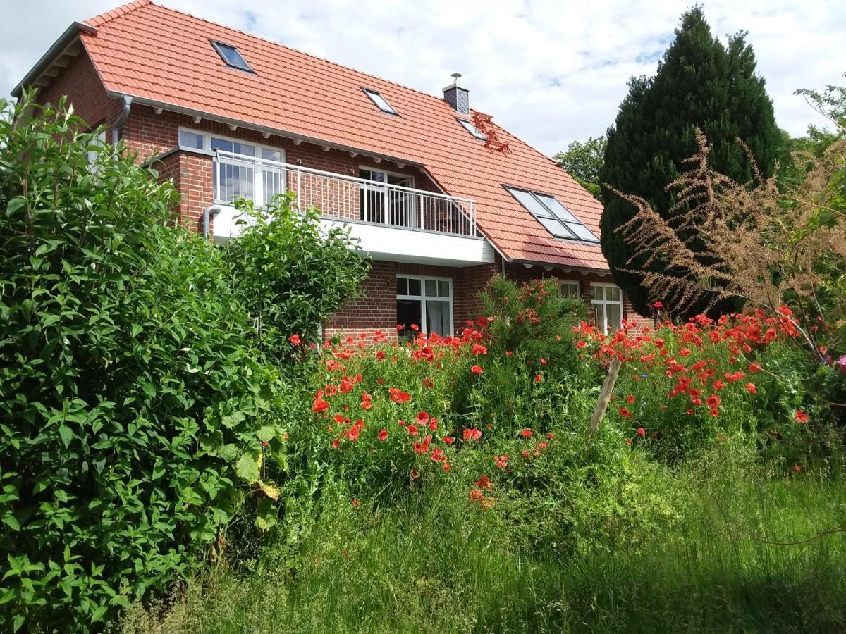 Haus Rosengarten- Ruhige Ferienwohnungen Im Gruenen Sehlen Екстер'єр фото