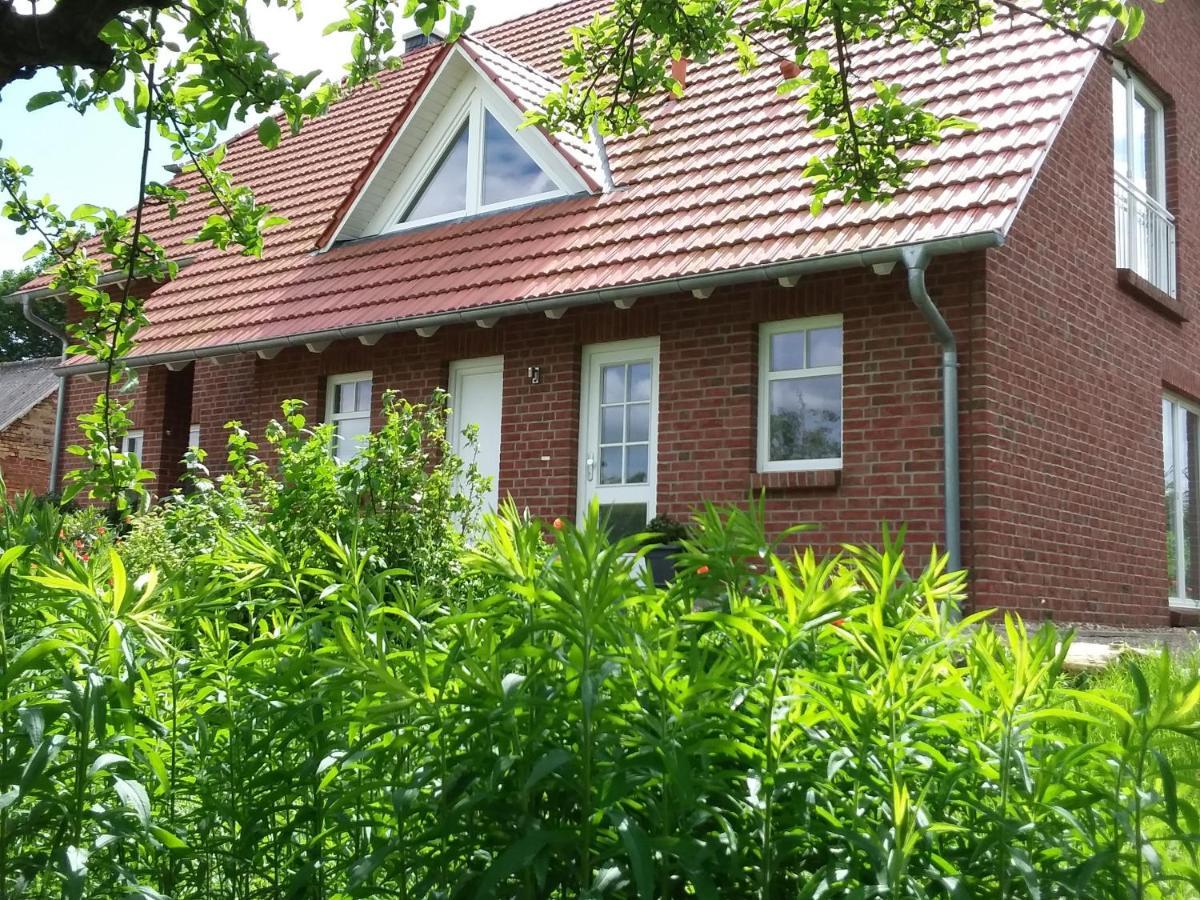 Haus Rosengarten- Ruhige Ferienwohnungen Im Gruenen Sehlen Екстер'єр фото