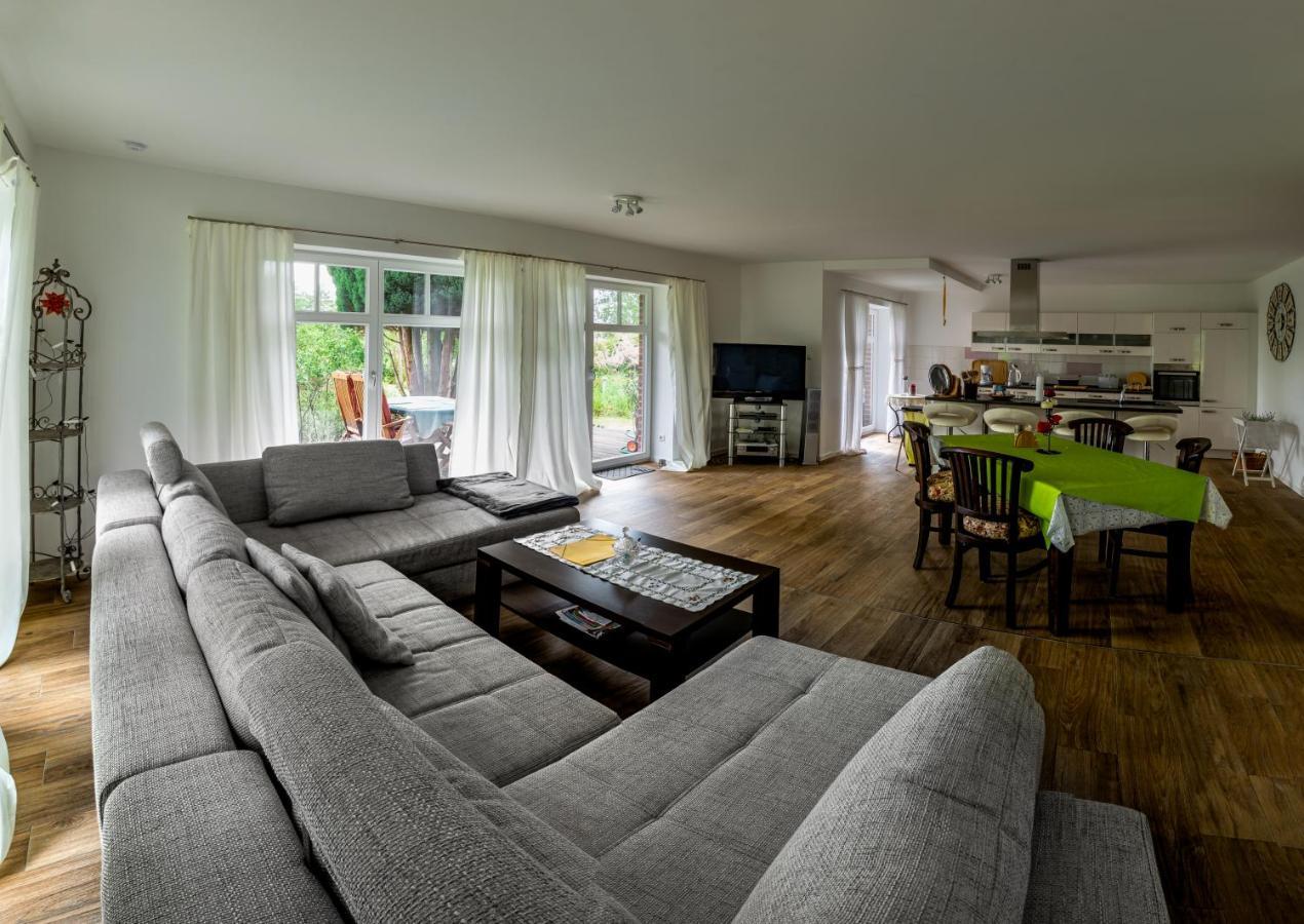 Haus Rosengarten- Ruhige Ferienwohnungen Im Gruenen Sehlen Екстер'єр фото