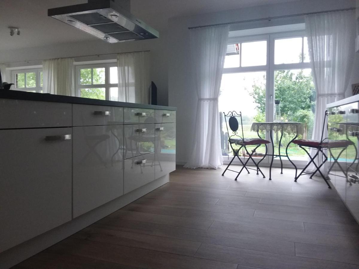 Haus Rosengarten- Ruhige Ferienwohnungen Im Gruenen Sehlen Екстер'єр фото